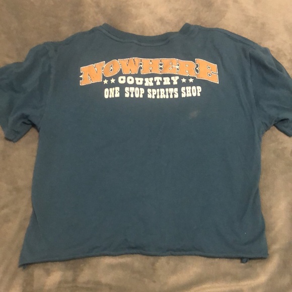 Cold Crush Cropped Tee - Picture 4 of 5